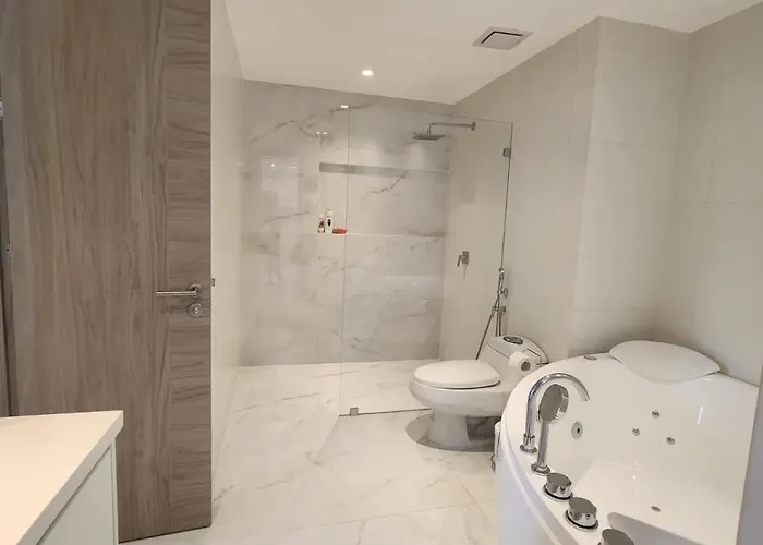 New Luxury Suite With Jacuzzi Guayaquil