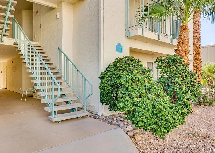 Community Pool And Gym Apt 5 Mi To Laughlin Casinos