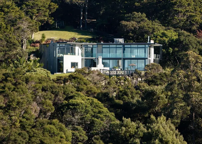 Te Rongo Executive Villa Parua Bay
