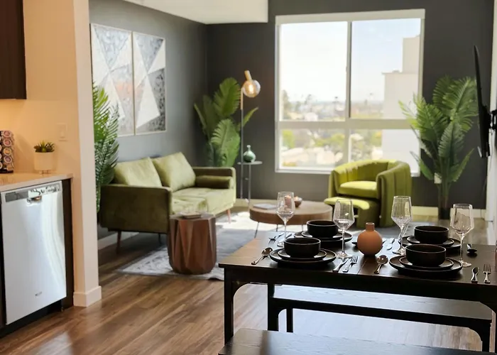 Modern 1Br Apartment With Pool, Hot Tub And Gym Access 10Mins To Universal Studios Los Angeles