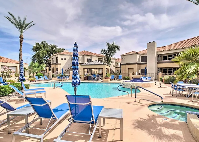 12 Mi To Old Town Scottsdale Condo With Pool Access
