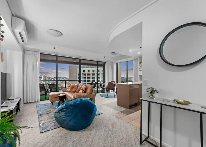 A Touch Of Class - 2Bed-2Bath-1Car-Balcony-Views - Cbd Brisbane
