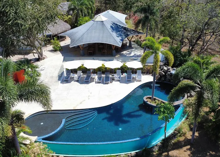 Mikado Natural Lodge Playa Avellana