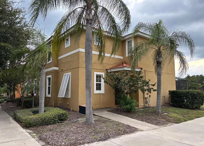 Resort 4 Bedroom 3 Ba Private Pool Home & Lake View Near Disney & Universal Kissimmee
