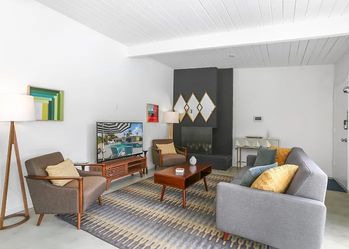 Villa Bright & Harmonious Oasis Palm Springs