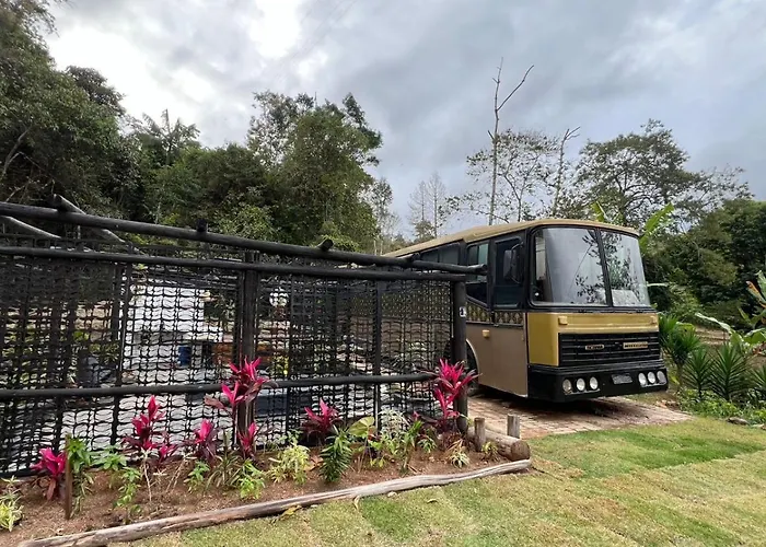Hospedagem Onibus Gold Em Pedra Azul Domingos Martins