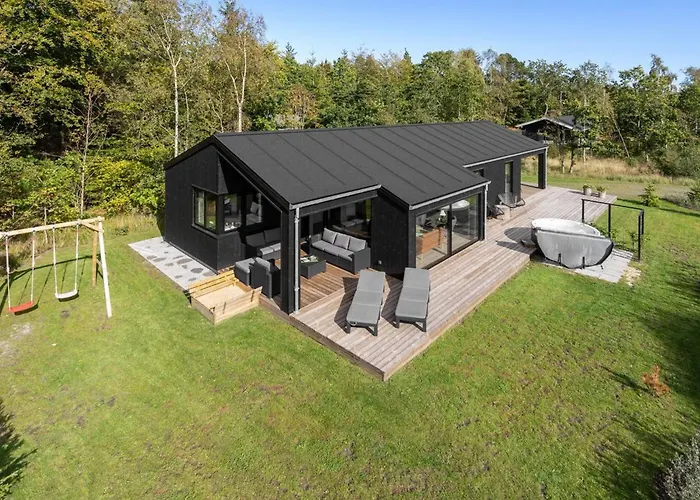 Holiday Home Sinna - From The Sea By Interhome Hals