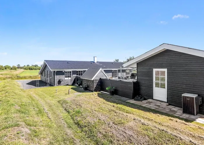Holiday Home Erna - 400M From The Sea By Interhome Sæby