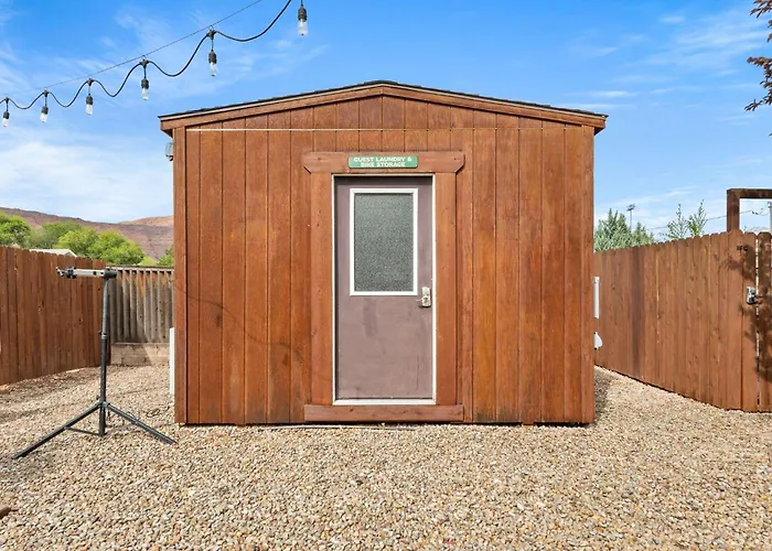 Downtown Cozy Home Base - Purple Sage 6 Moab