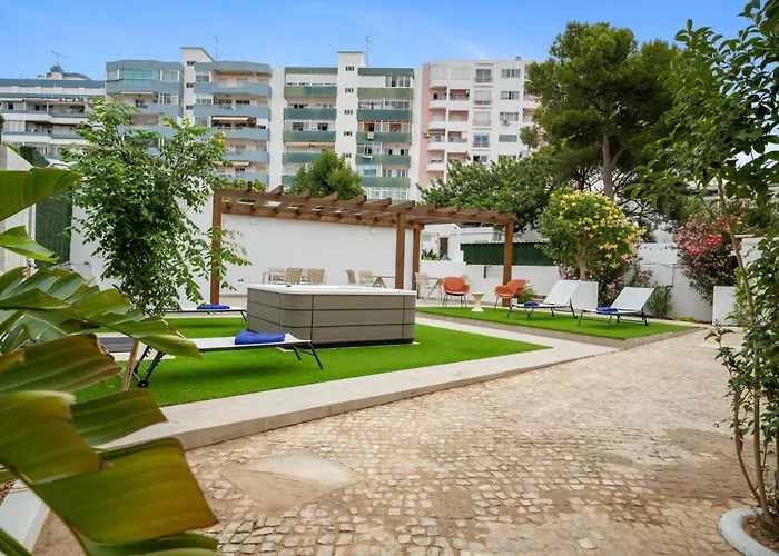 Urban Bliss Guesthouse I Distrikt Distrikt Faro
