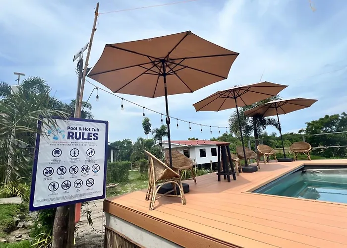Villa Balai Pahuwayan Leisure Farm Cabangan