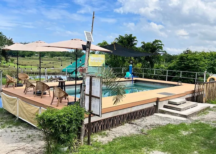 Villa Balai Pahuwayan Leisure Farm Cabangan