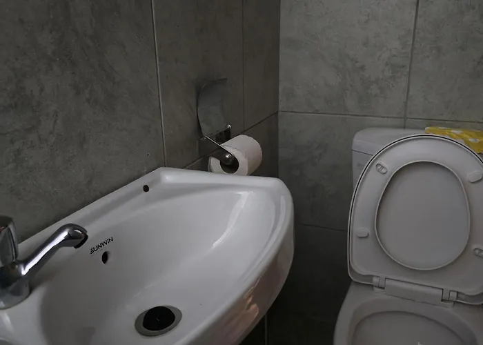 Nyabush Fedha Comfort Suites Nairobi
