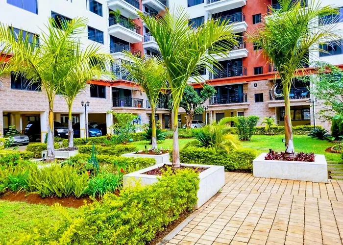 Luxurious Nairobi Apartment With Shared Pool And City Views