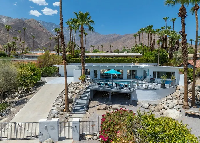 Hilltop Haven By Acme House Company Palm Springs