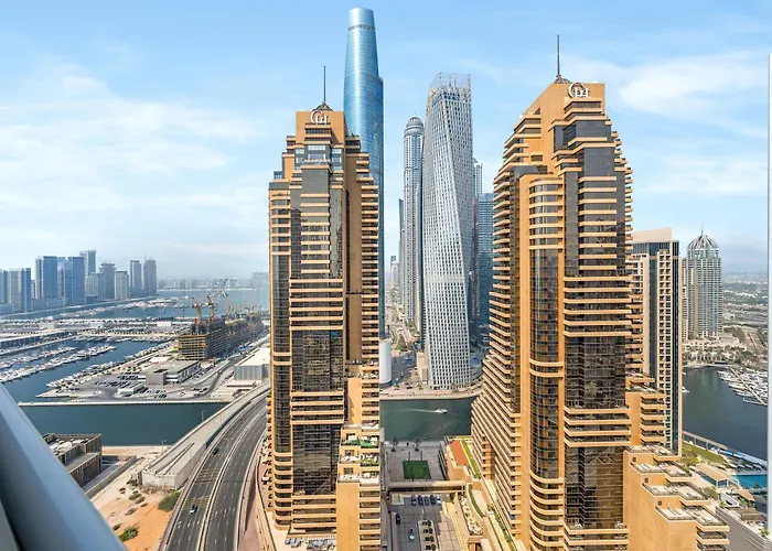 Bright & Stylish Studio With Marina Views Dubai