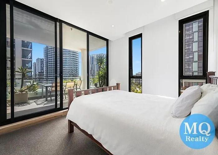 Luxury Apartment In Eastgardens Sydney