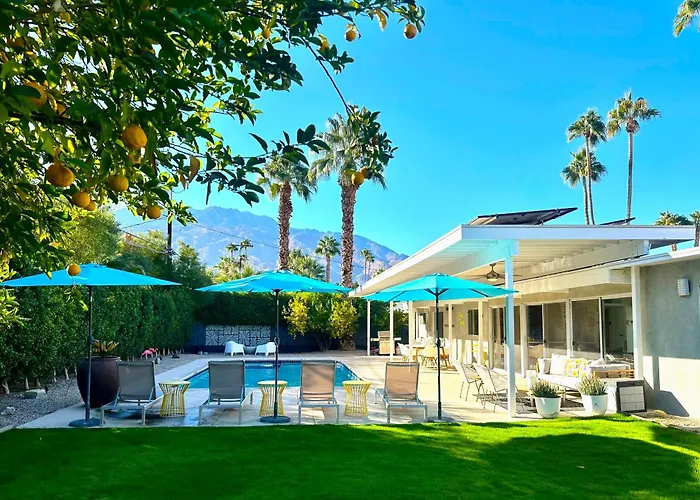 Serenity In Sunmor Palm Springs