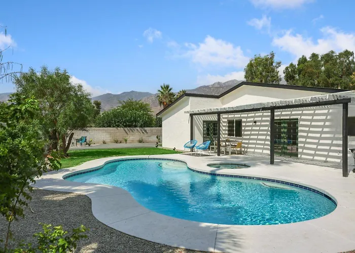 Desert Green Serenity Palm Springs