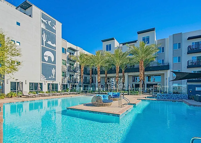 Poolside Phoenix Stay, 2 Miles To Mayo Clinic- S325 Scottsdale
