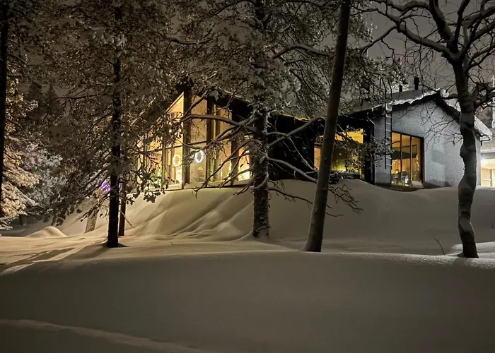 Villa Arctic Trail, Apartment A - Aurora View Hot Tube - Sauna - Lapland Holiday Äkäslompolo