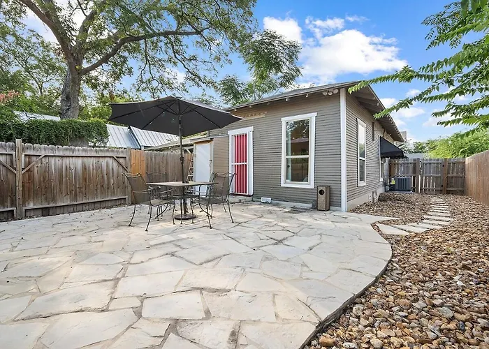 6 Min From River Center Mall And Hospital San Antonio