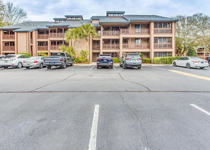 Walk To Ocean Condo With 2 Pools In Myrtle Beach
