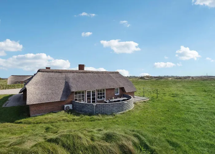 Beautiful Home In Ringkobing With Sauna