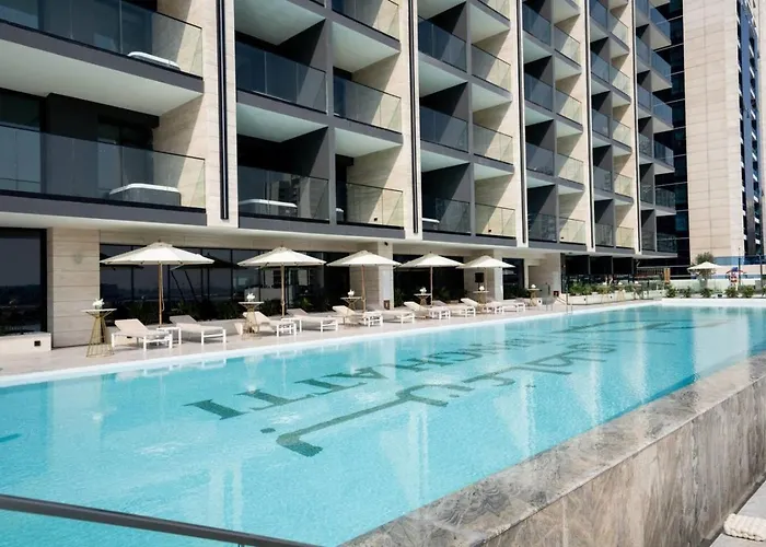 Modern Studio with Private Jacuzzi Dubai