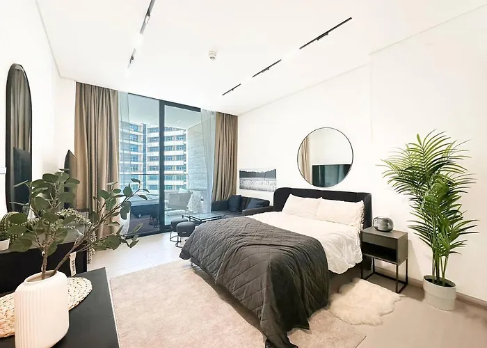 Modern Studio with Private Jacuzzi Dubai