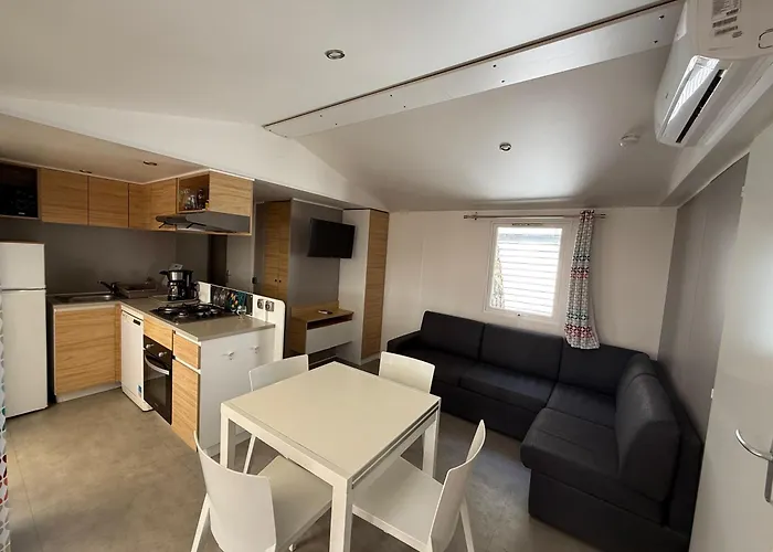 Camping Le Castellas - Mobil-Home Familiale Premium 3 Chambres Sète