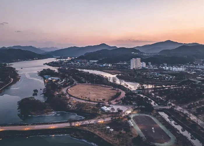 Chuncheon Rivermoon Spa Pension
