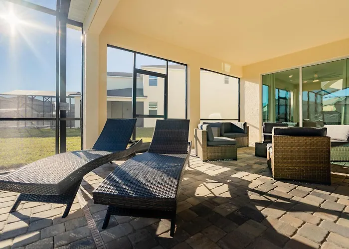 Amazing Villas 20 Minutes Away From Disney! Kissimmee