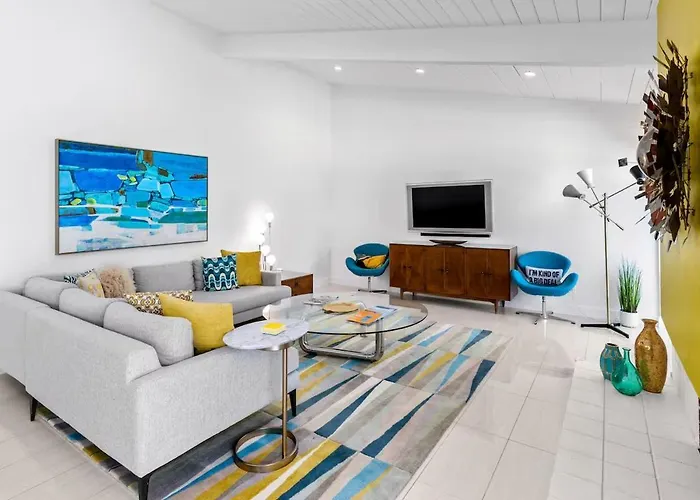 Villa Reel Paradise - Mid Century House Palm Springs