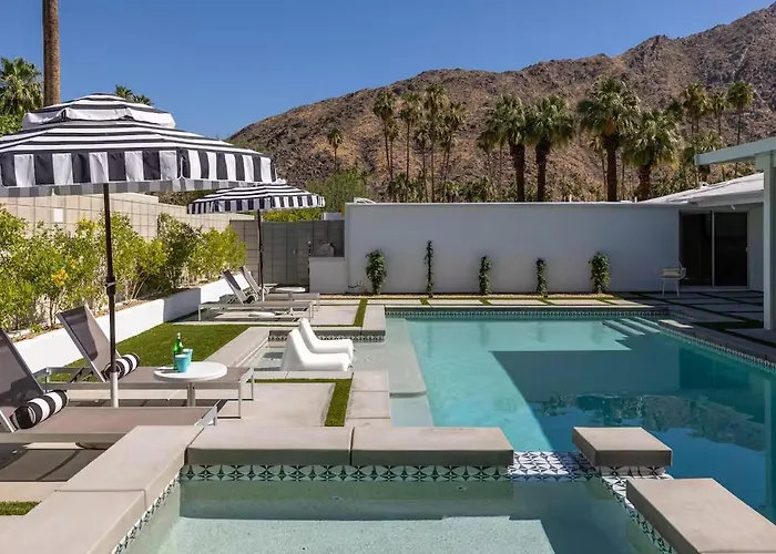 Villa Reel Paradise - Mid Century House Palm Springs