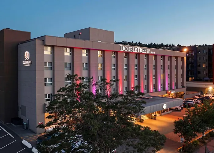 Hotel Doubletree By Hilton - Kamloops