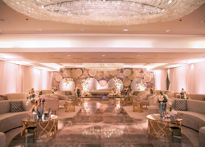 Four Seasons Hotel Riadh