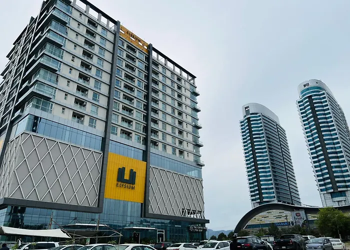 Skyline Luxury Serviced Apartments-Elysium Tower Facing Centaurus Mall Islamabad