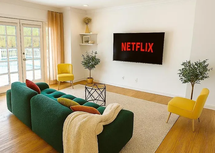 Stylish 3Br Getaway Plus Pool Los Angeles