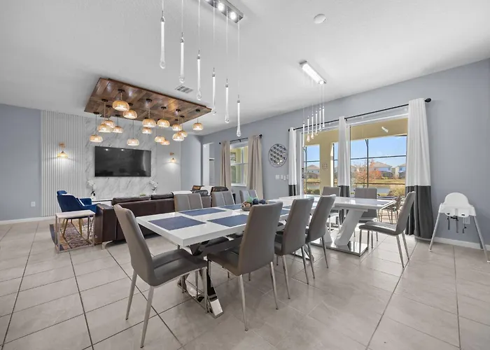 12Br Disney Home | Sleeps 30+, Gameroom, Pool/Spa! Kissimmee