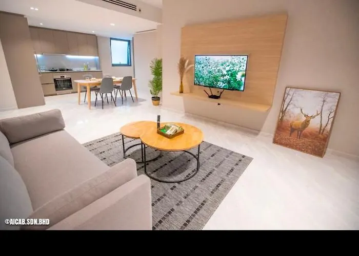 Eaton Kl,2R2B,0 Service,Bathtub,500Mbps 4Pax Kuala Lumpur