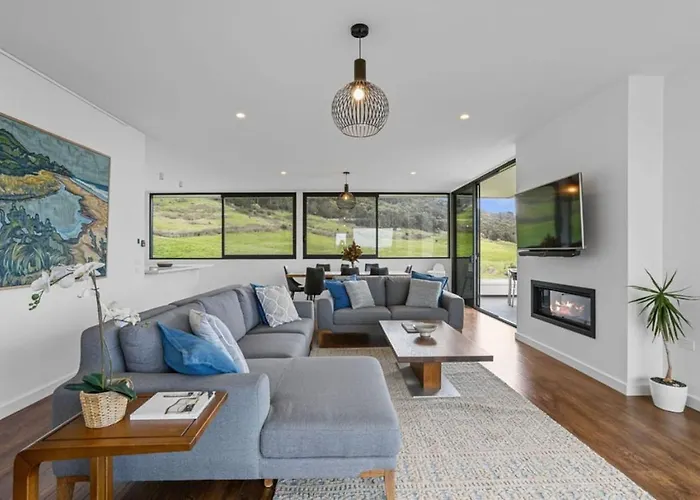 Sunrise Serenity - Modern Luxury Apollo Bay
