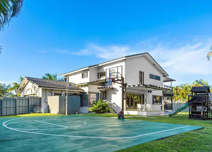 Cherry Royalegrand Villa Davie