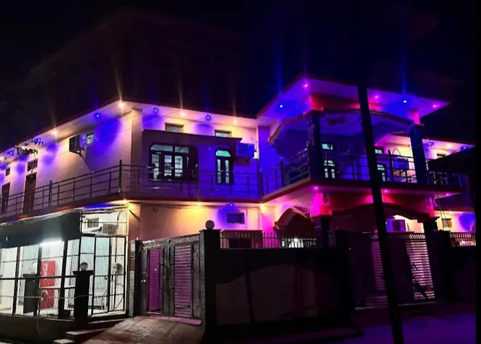 Chandrika Palace Agnikund Near Ram Mandir Ayodhya