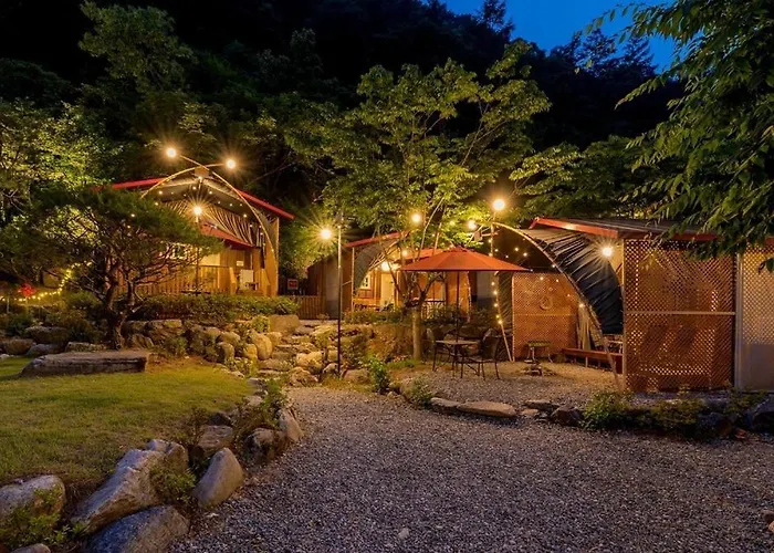 Gapyeong T N Pastel Glamping Caravan