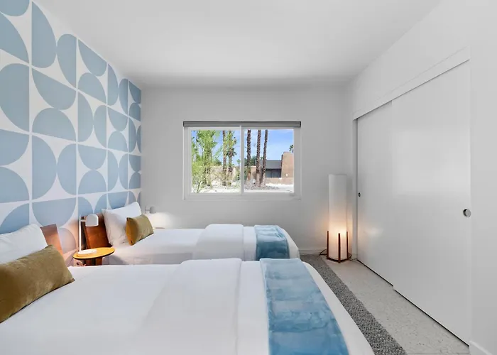 Kaptur Palms Palm Springs