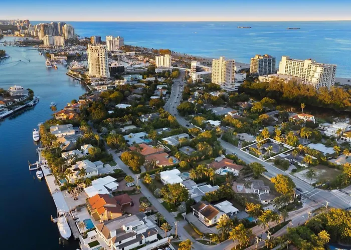 Cozy 4Br Pool Villa Near The Beach With Arcades Fort Lauderdale