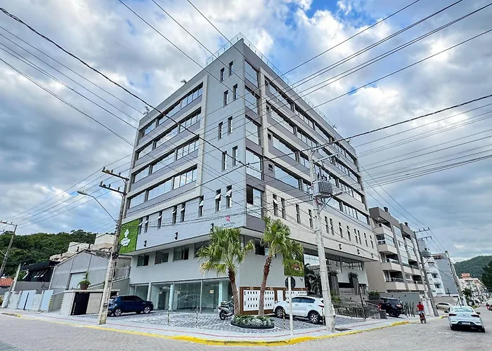 Ferienwohnung Flat Com Piscina Aquecida Em Bombas / Sc Bombinhas