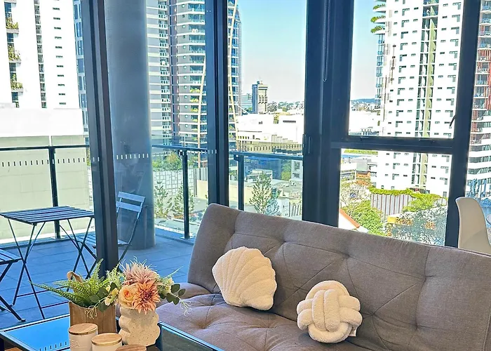 Modern Vibrant - 1Br Apt Pool&Gym Sauna Bo31506-1 Brisbane