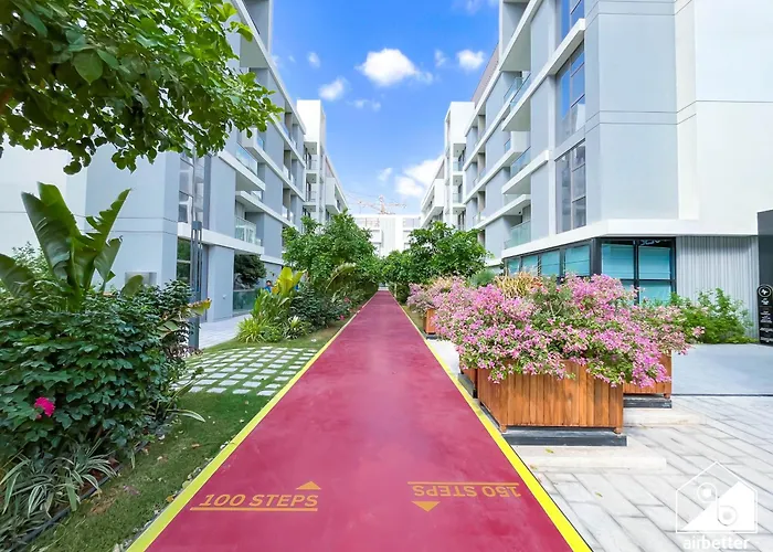 Spacious 1-Br With Balcony & Leisure Facilities Dubai